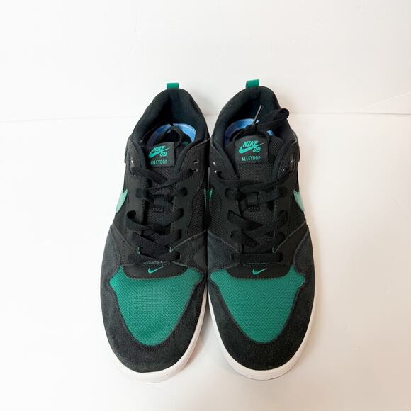 Nike SB Alleyyoop Black Green Sneakersw Size 13 NWOT main image 9